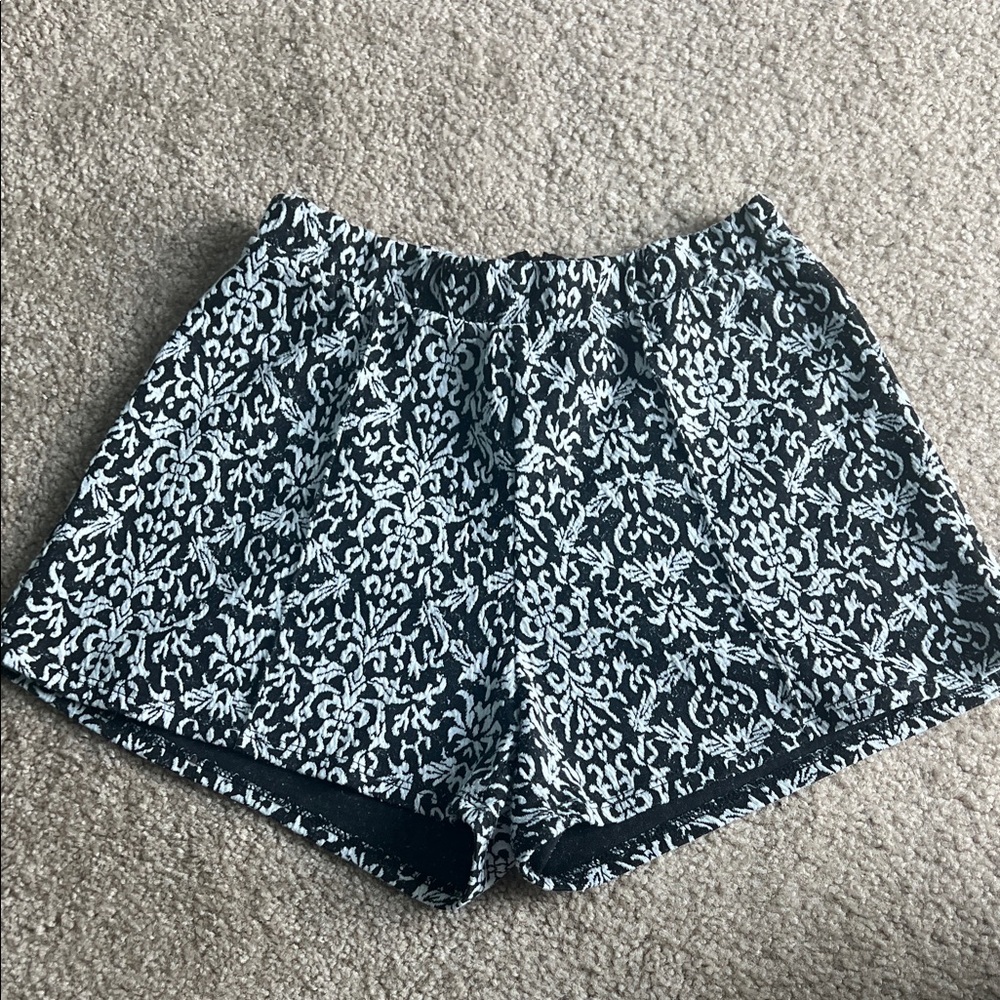 About A Girl Black and White High Waist Women’s Shorts